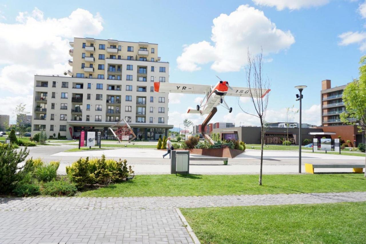 公寓 Relaxing Coresi Place Braşov